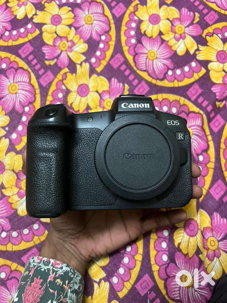 Canon EOS R body alone