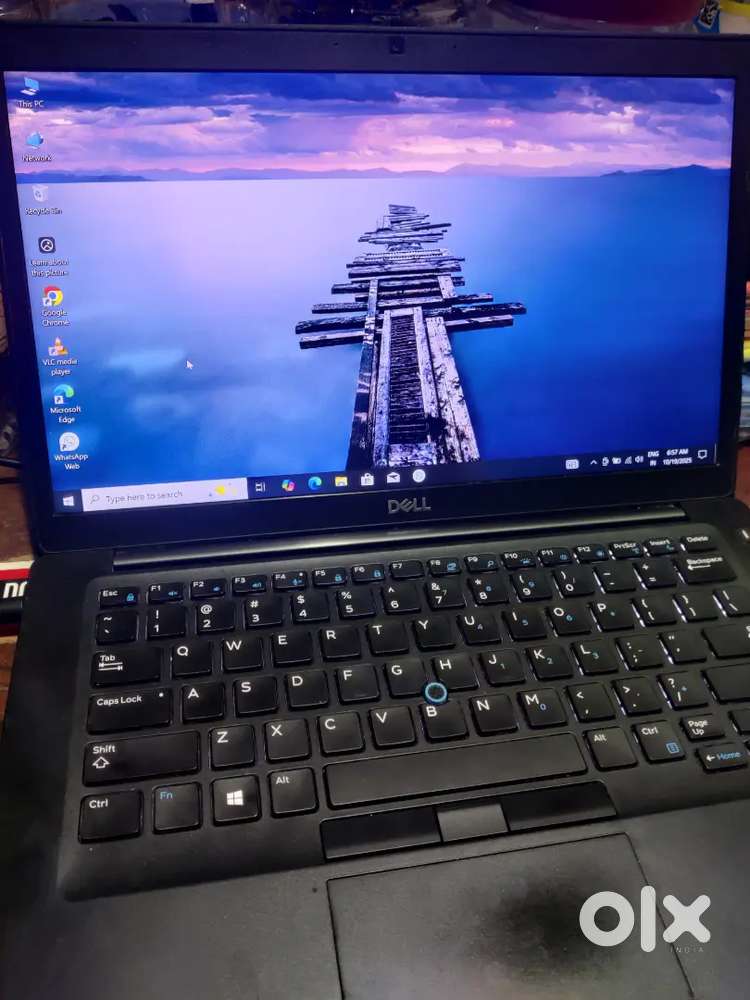 Dell latitude laptop neat condition