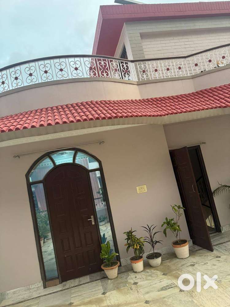 Flat for rent under 10k