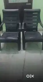 Want to sell my Nilkamal Sunday chair set at negotiable price.