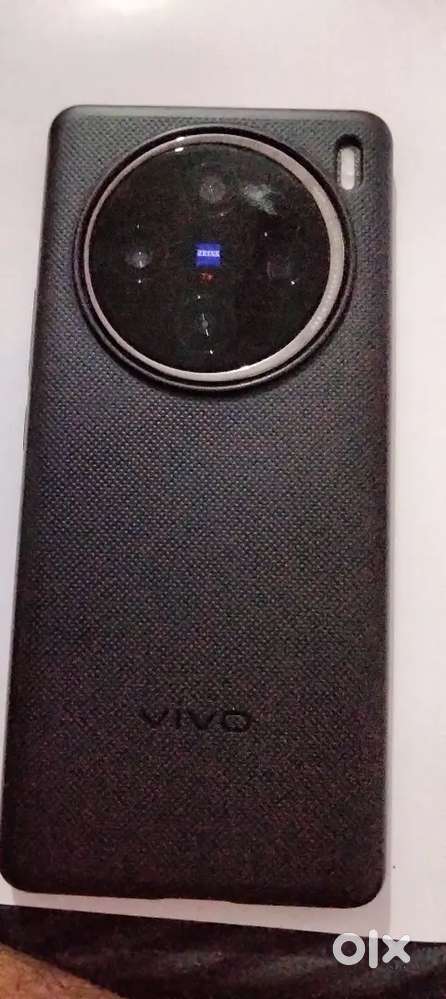 Vivo x100 256gb , phone storege