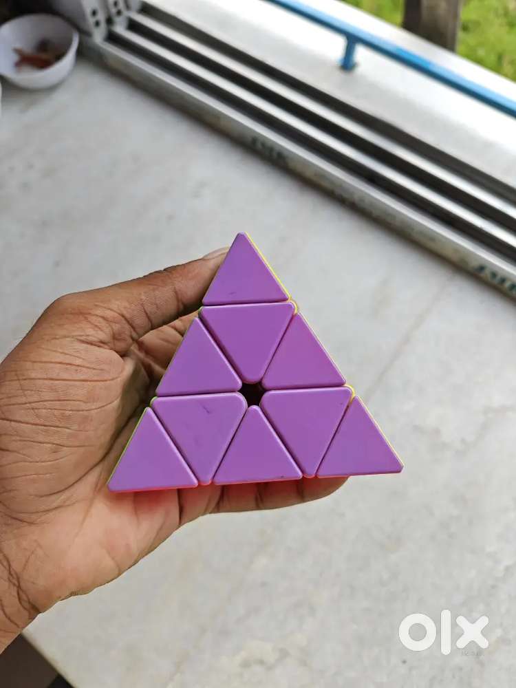 Piramid cube