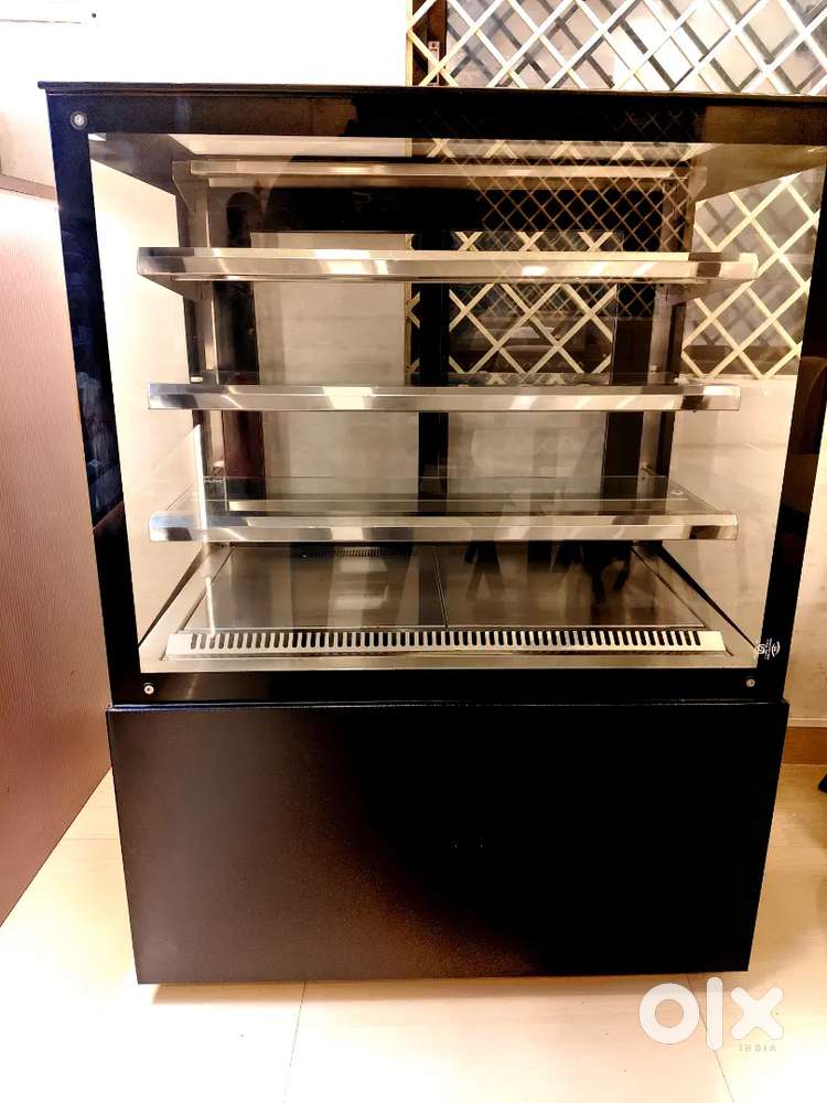 Bakery display cabinet