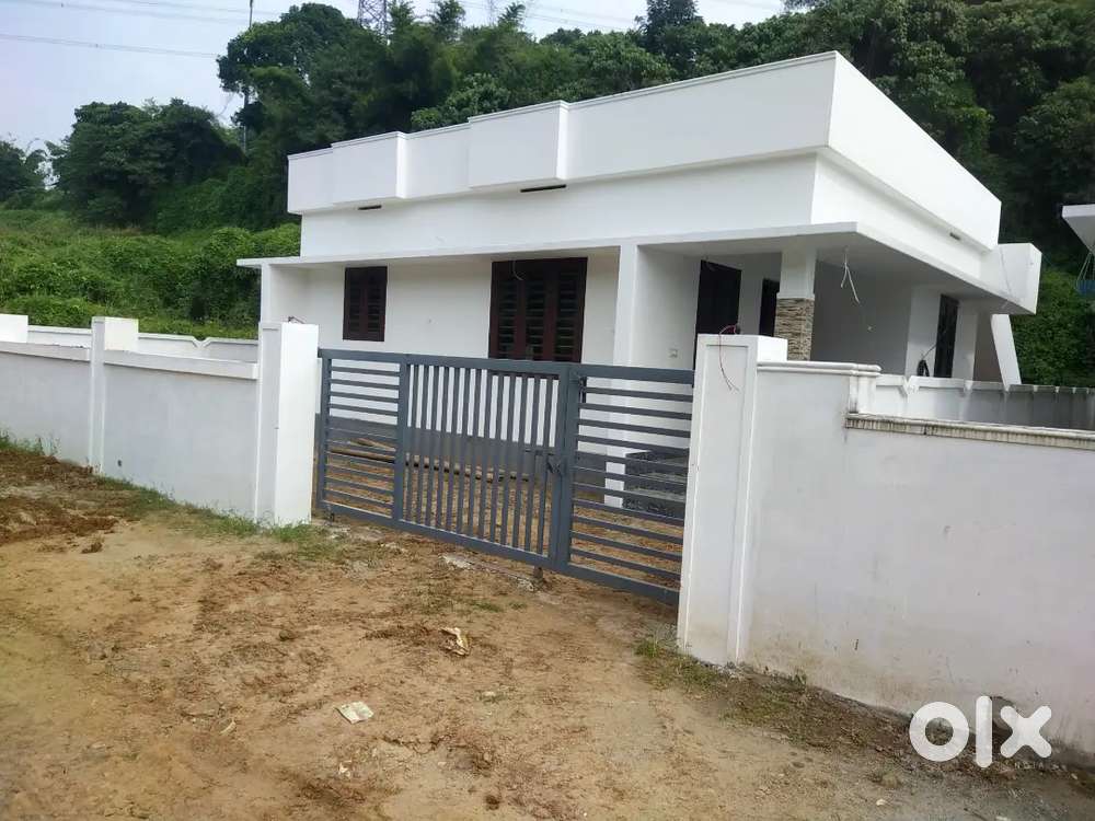 THRISSUR 3 BHK BRAND NEW 10 HOUSES FOR SALE
