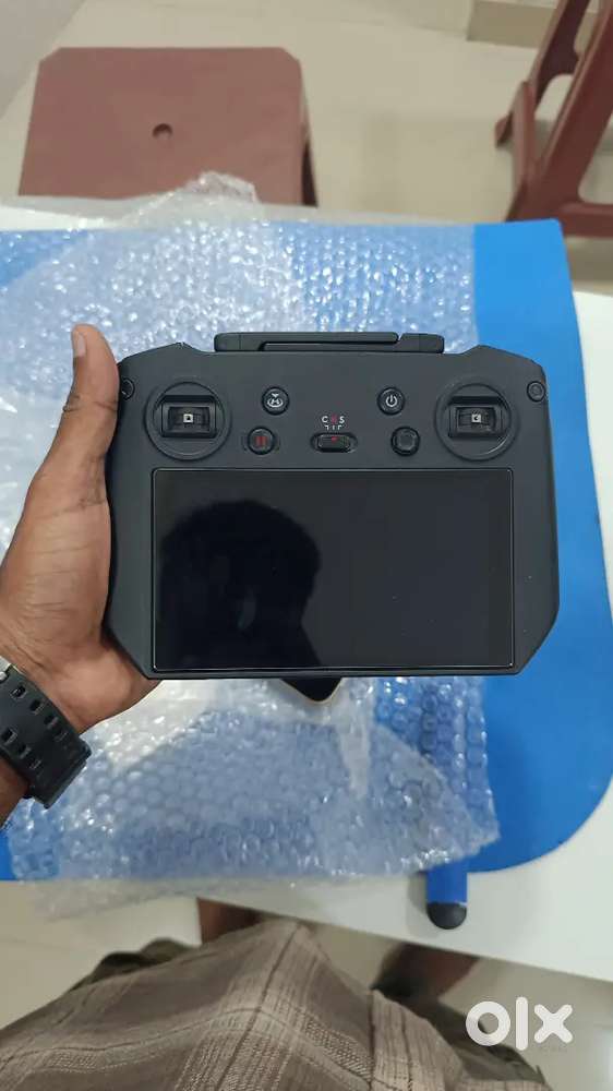 DJI RC pro controller (HDMI LIVE OUTPUT)