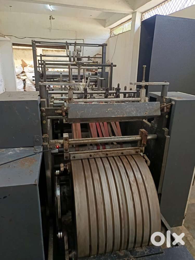 पेपर लिफ़ाफ़े की मशीन बिकाऊ है