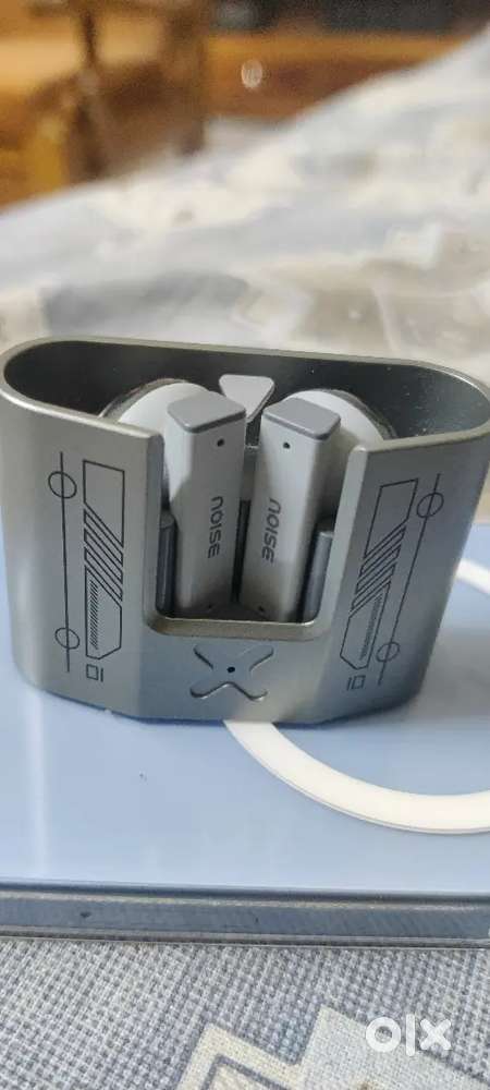 Noise marine buds earphones