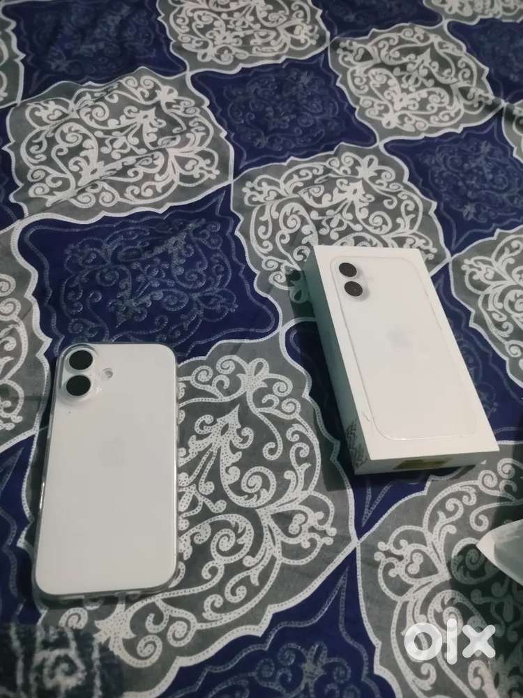 I phone 16 no activate box pack 256 white colour
