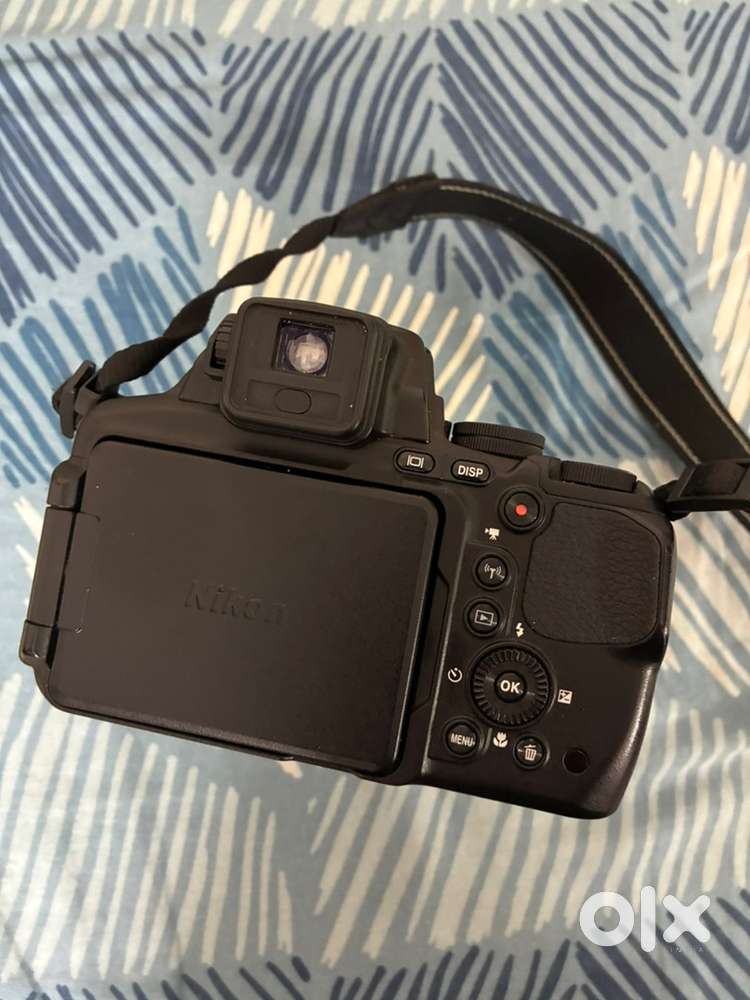 Nikon Coolpix P900 DSLR Camera