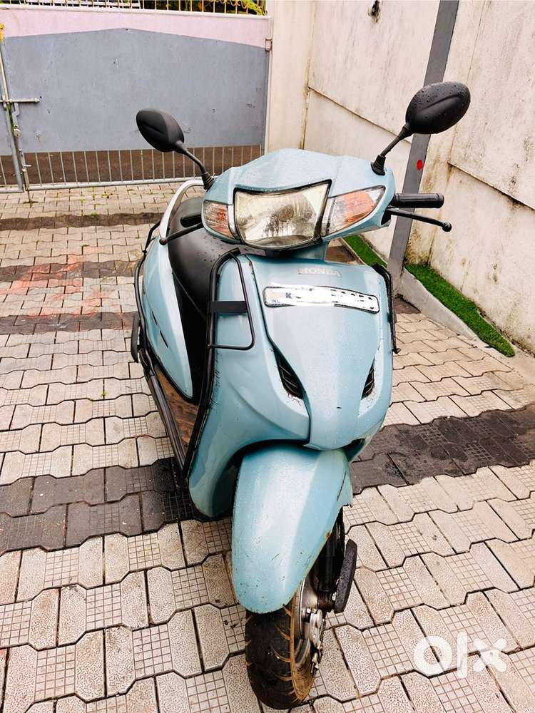 Honda activa 2012 model