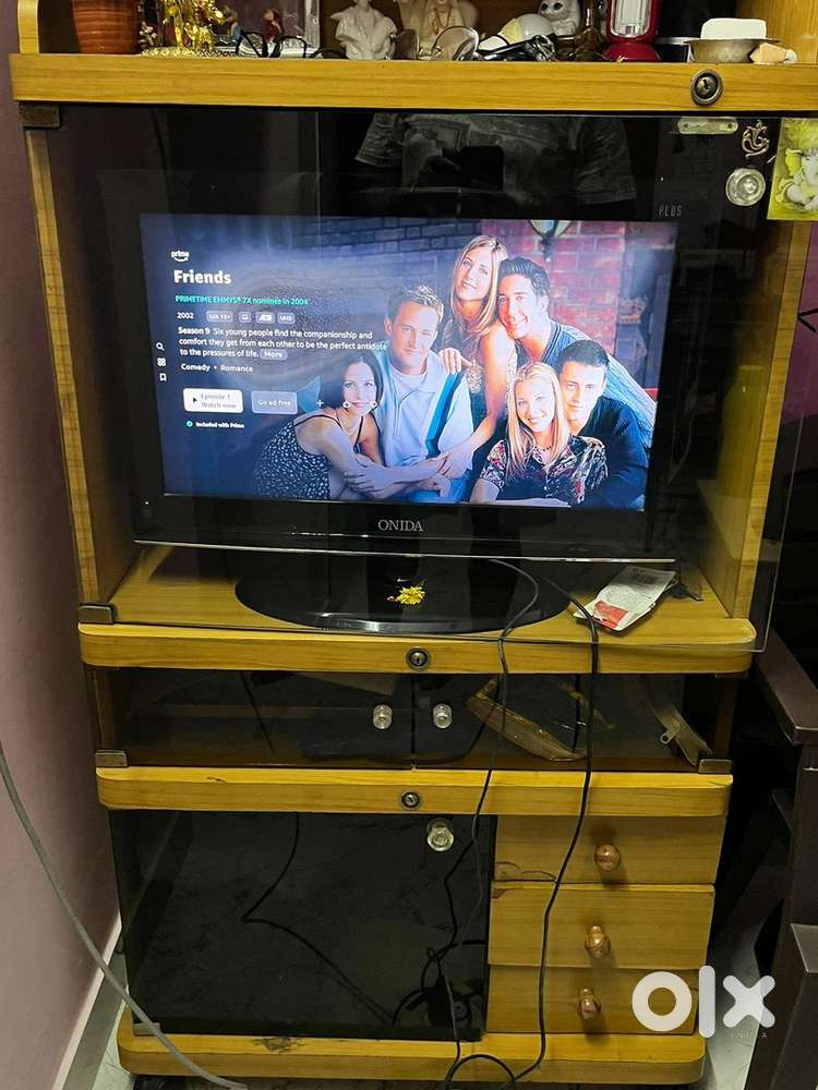 Onida  TV with TV Unit at a Throwaway Price (Minor Display Mark)