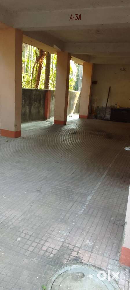 Secure and covered garage for rent per month Rs 3000 ( 130 sqft apprx)
