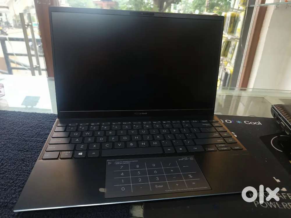 Asus zenbook series laptop