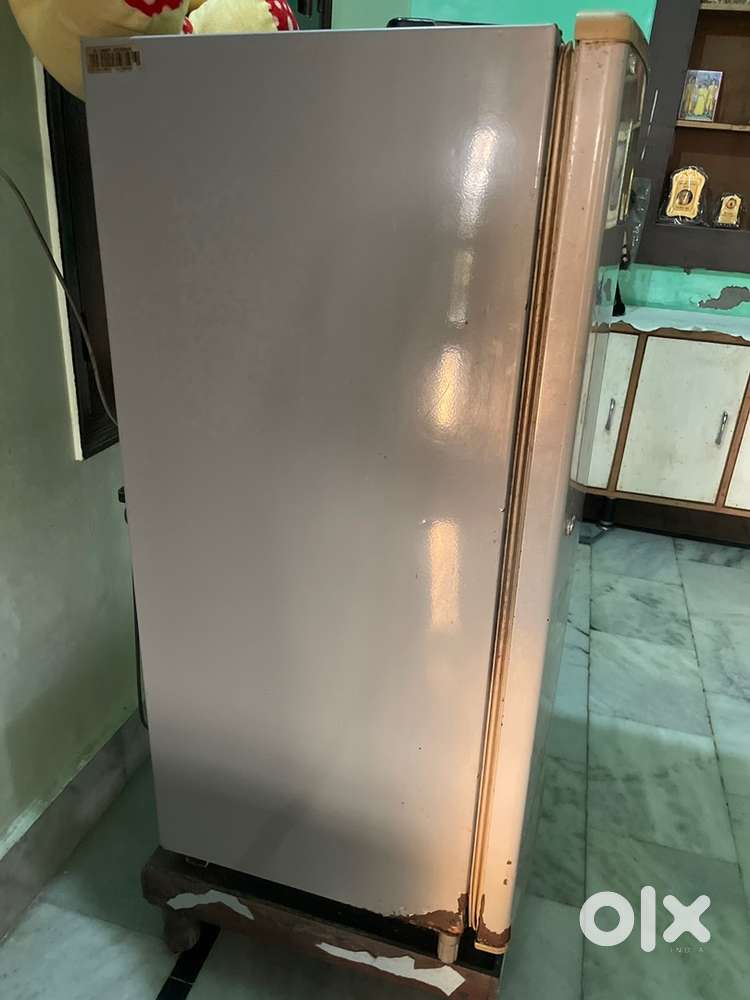 Lg fridge Very good condition and working fine