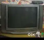 SAMSUNG COLOUR TV + AIRTEL DTH DISH + HD SET-UP BOX FOR SALE