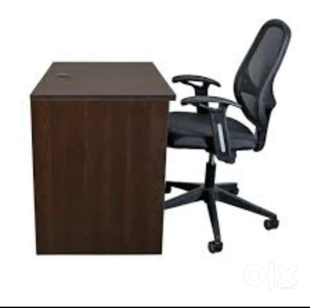Used Office Table and Chairs For Sales