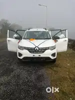 Renault Triber 2022 Petrol mint condition interest parson contact