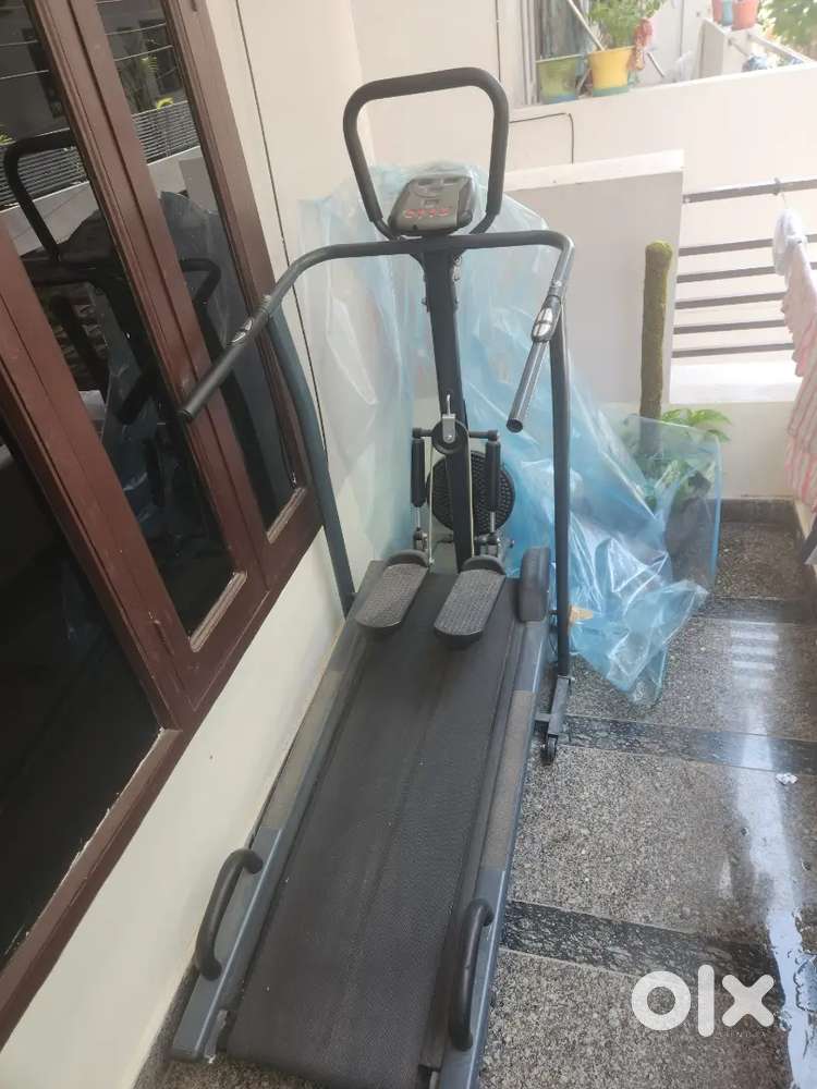 Manual Treadmill in Superb condition