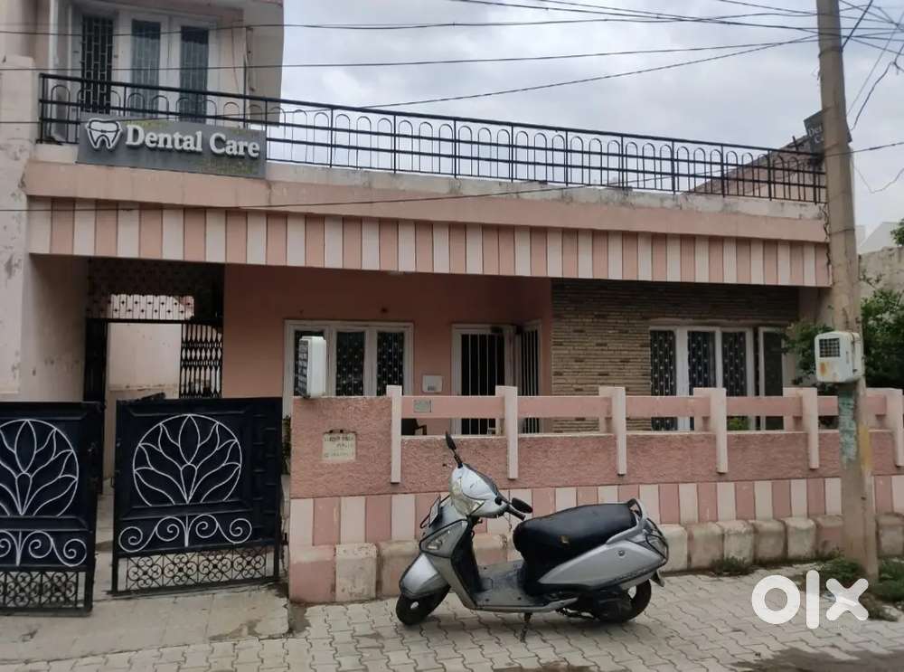 Old house in a posh area