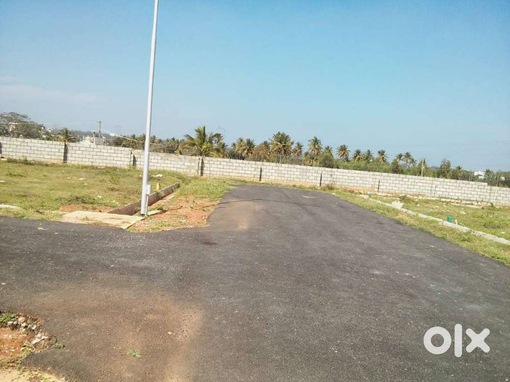 100% vastu NE corner site for sale from original allottee