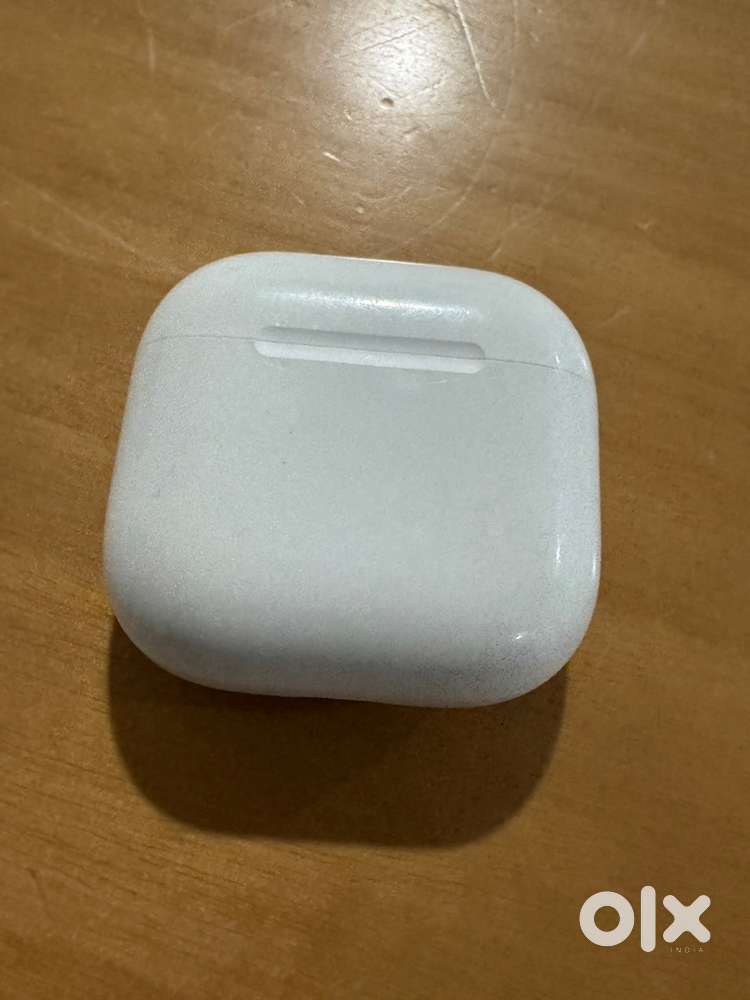 Want to sell my Apple Airpods4 45 days used.