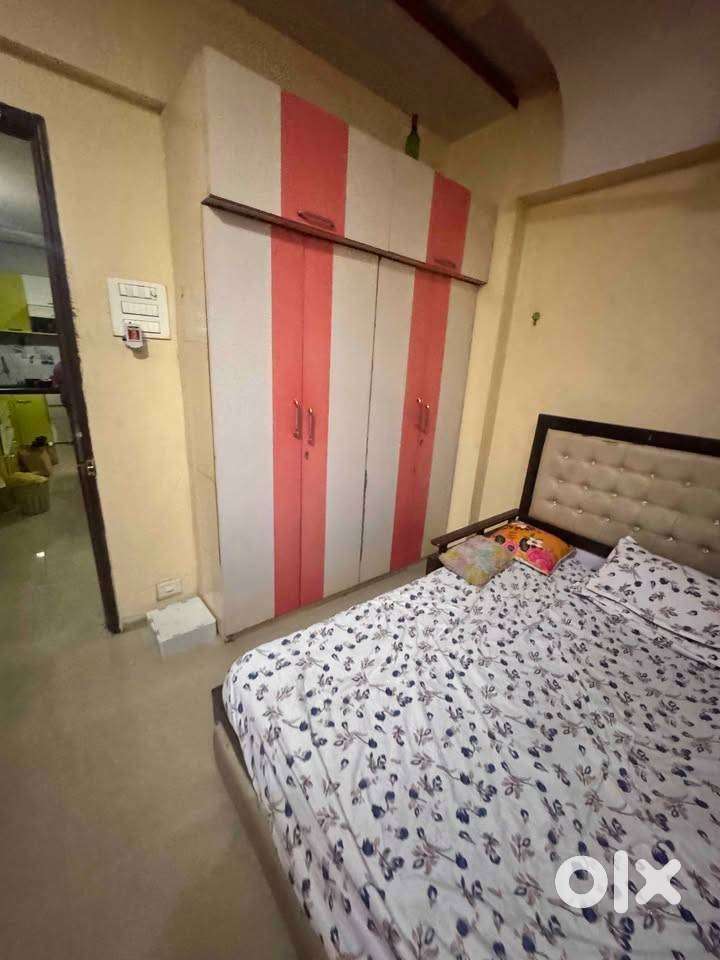 Row House 1st Floor Semi Furnished 1Bhk Flat Rent Chembur East