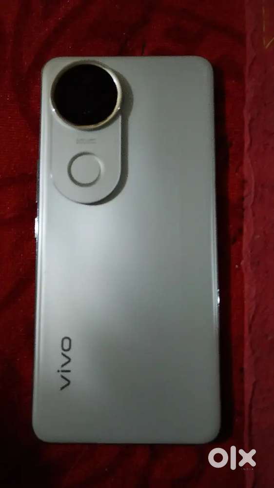 Vivo v50e mobile