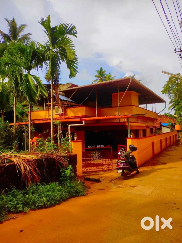 Independ ready house Padil main road side 7.5 cents