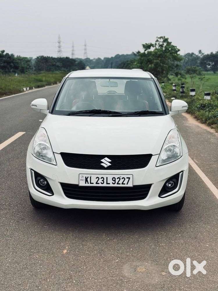 Maruti Suzuki Swift VXi + Manual, 2016, Petrol