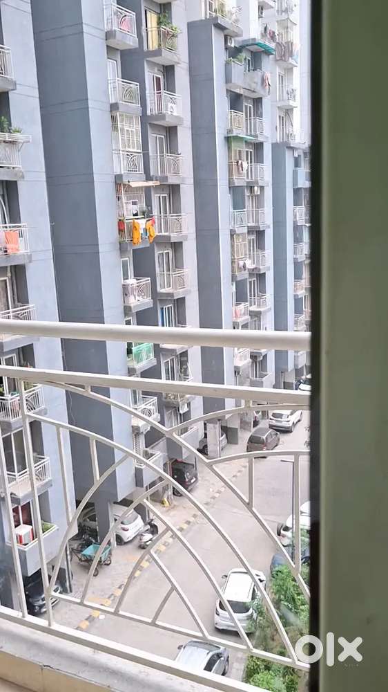 Spacious 1 BHK Semi Furnished Flat for Rent