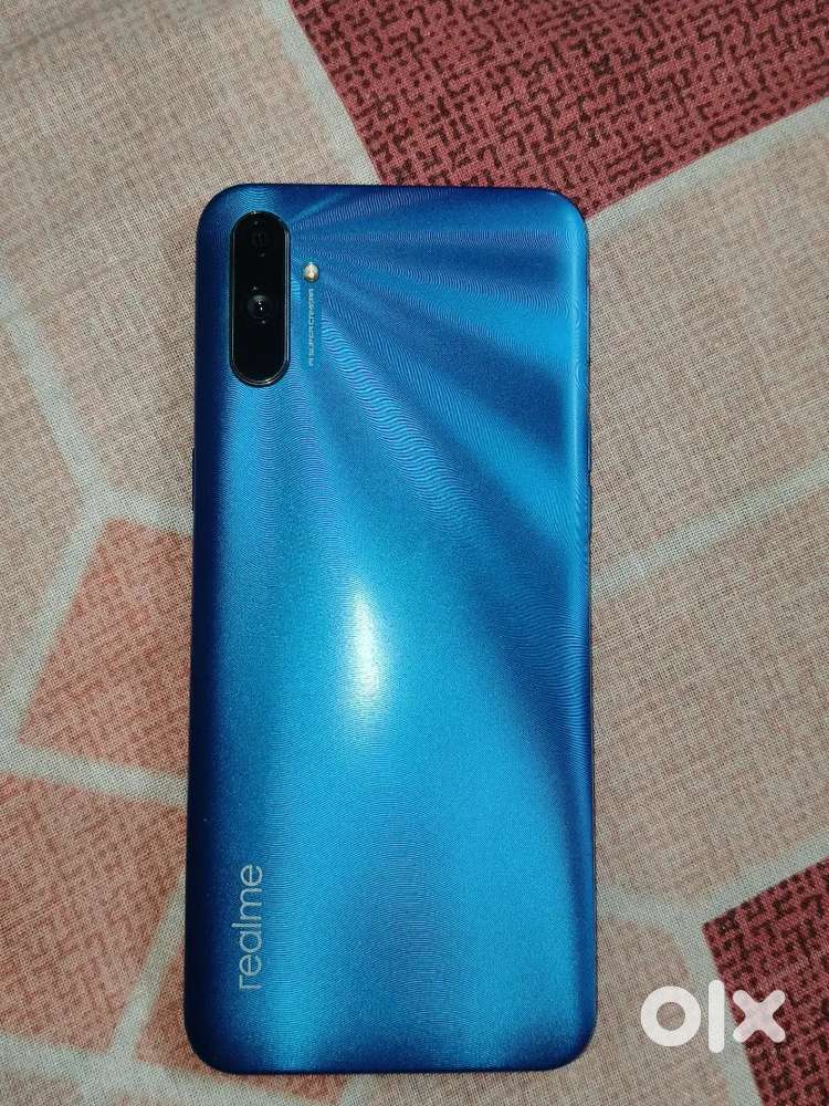 REALME C3 (4 GB RAM)