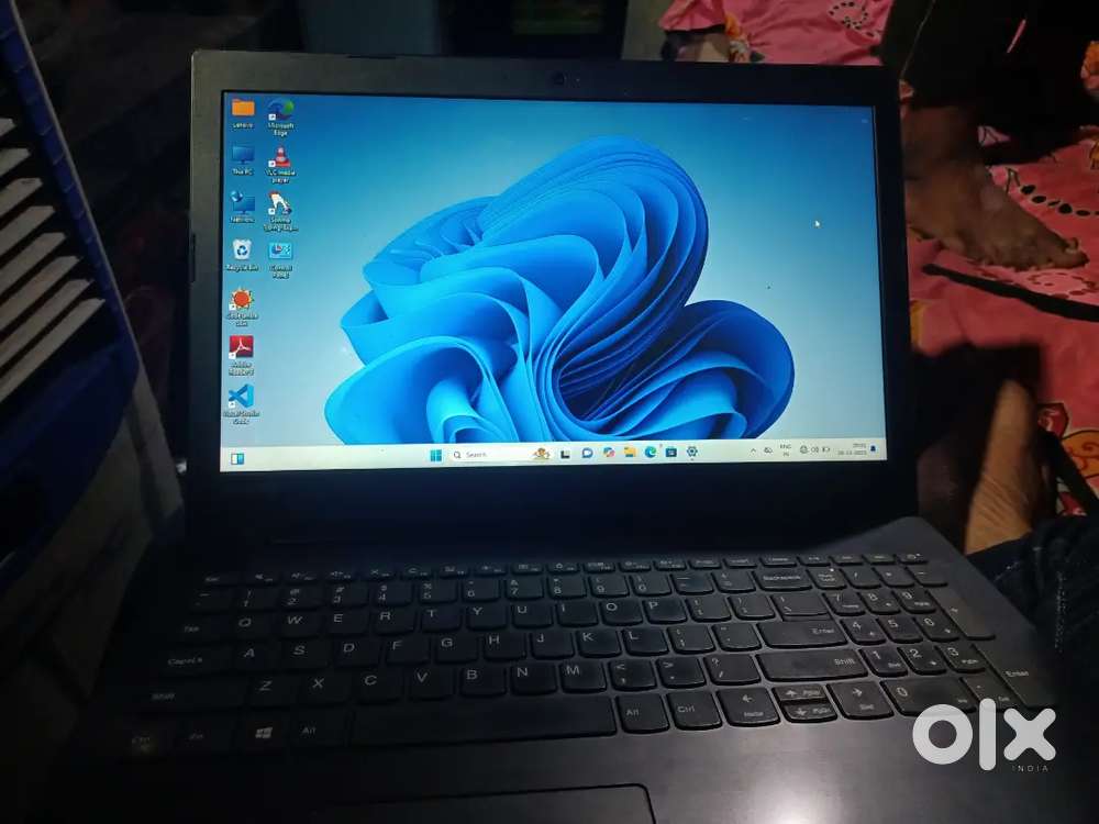 Lenovo AMD 4 8/512ssd window 11