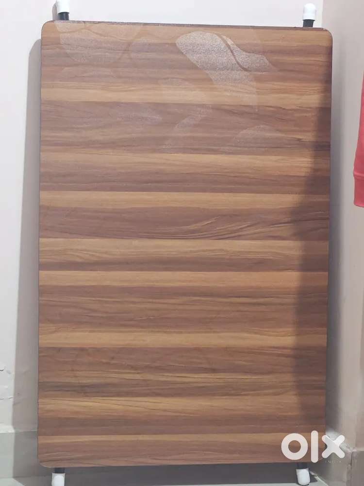 Foldable Table (3*2)