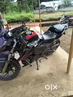 Slipper clutch , bluetooth , hazard , bar end mirror ,