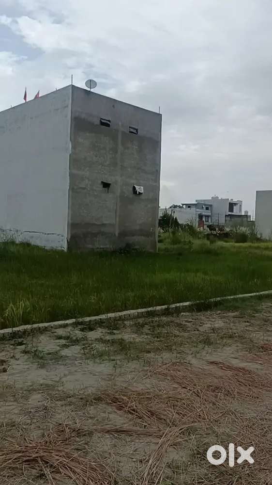 Plot near AIIMS kichha