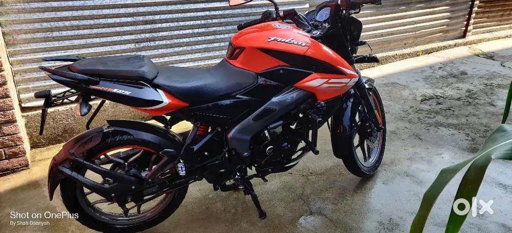 I wanna sell my ns 125 orange colour