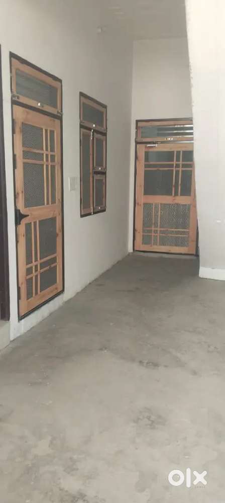 Balaji puram pahor road Etah(Only for rent)