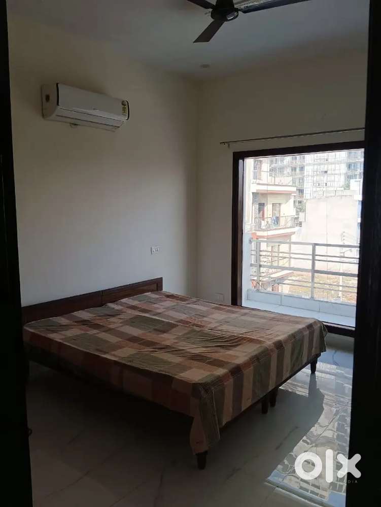 2Bhk flat Fully furnished