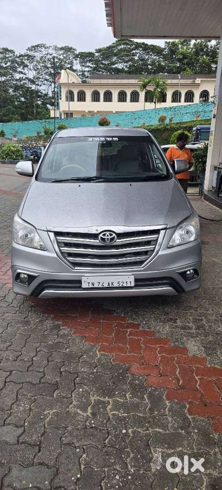 Toyota Innova 2.5 VX 8 STR, 2015, Diesel