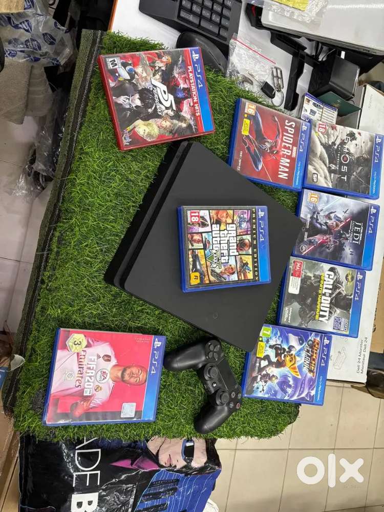 Sony PS4 Gameplay(GTA Game Cd included)