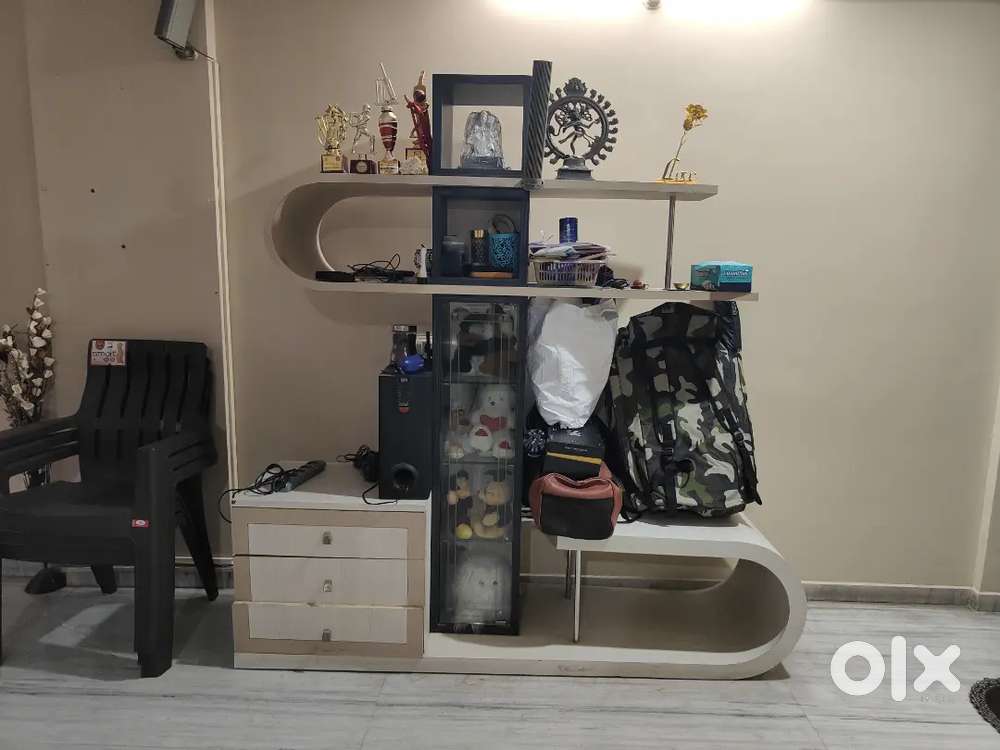 Old  tv united