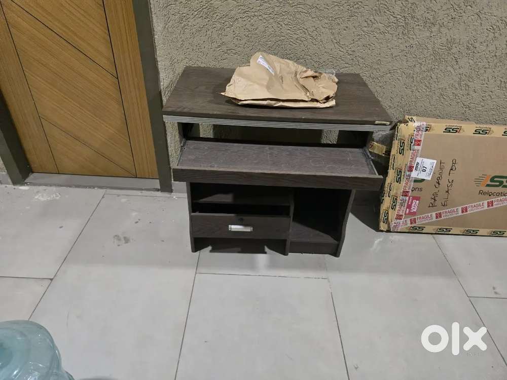 study/ computer table