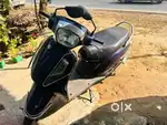 A good condition scooty urgently sell