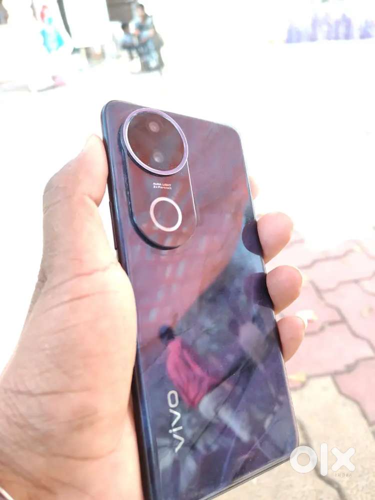 Vivo V50e owner name somya पाटिल