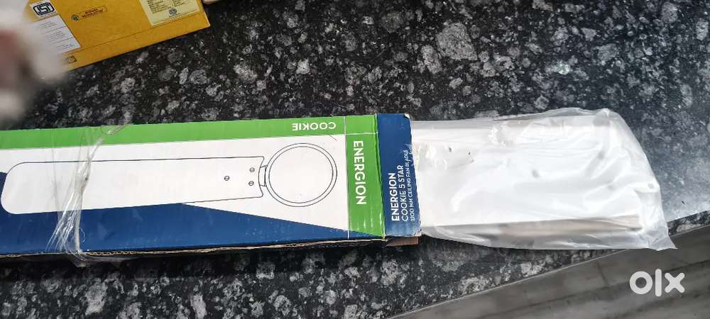 Smart ceiling fan crompton