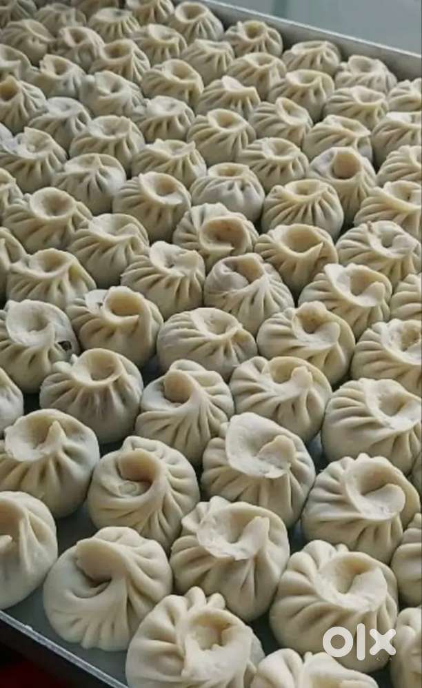 मोमोस बेचने के लिये लड़को की आवश्यकता है लखनऊ मे