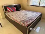 5x6 Spacious Bed and Two Cupboards