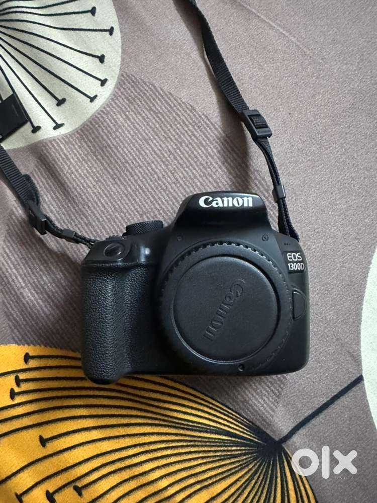 Canon 1300d Brand New Condition