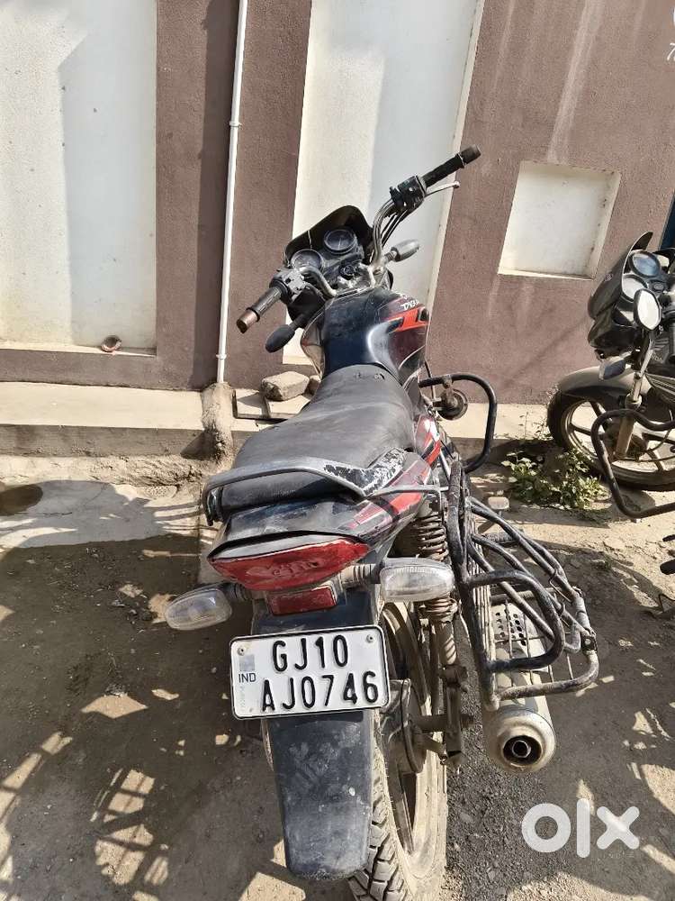 Bajaj 125 cc 2007  both new tyre