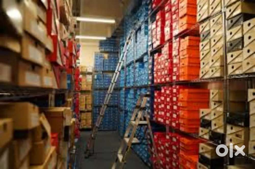 Wanted male/female packing helpers [ freshers also]